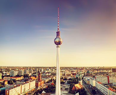 Mit dem Hotelgutschein für Berlin den Fernsehturm aus der Nähe bewundern