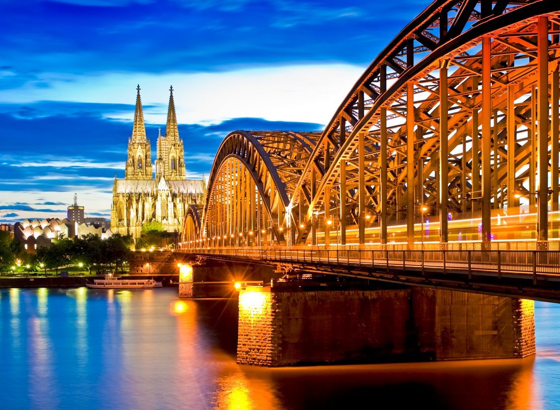 Besichtigen Sie mit Ihrem Reisegutschein für Köln die Hohenzollernbrücke