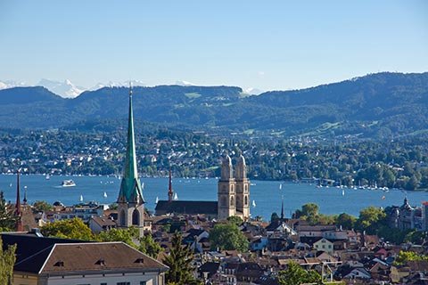 Mit Hotelgutscheinen für die Schweiz Zürich besuchen