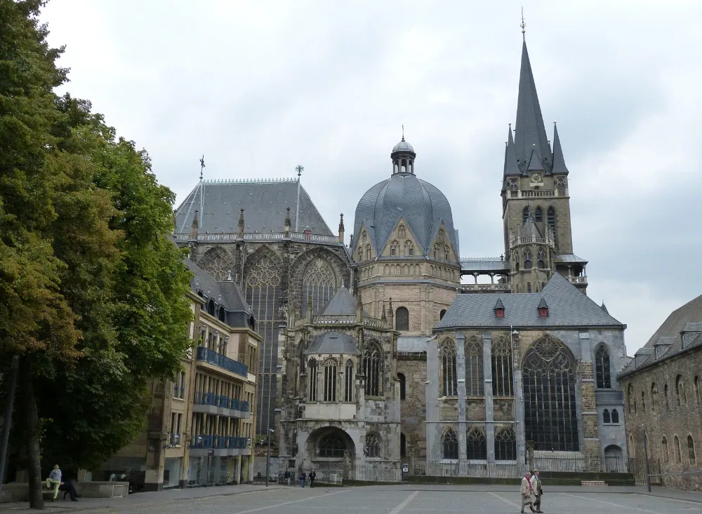 Kurzurlaub Aachen: Dom