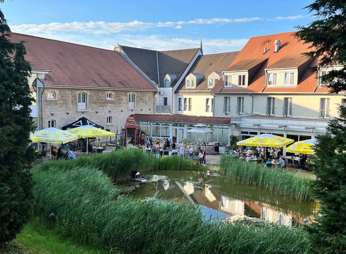 Glockengießer-Stadt Apolda - 4* Hotel am Schloss zwischen Jena & Weimar