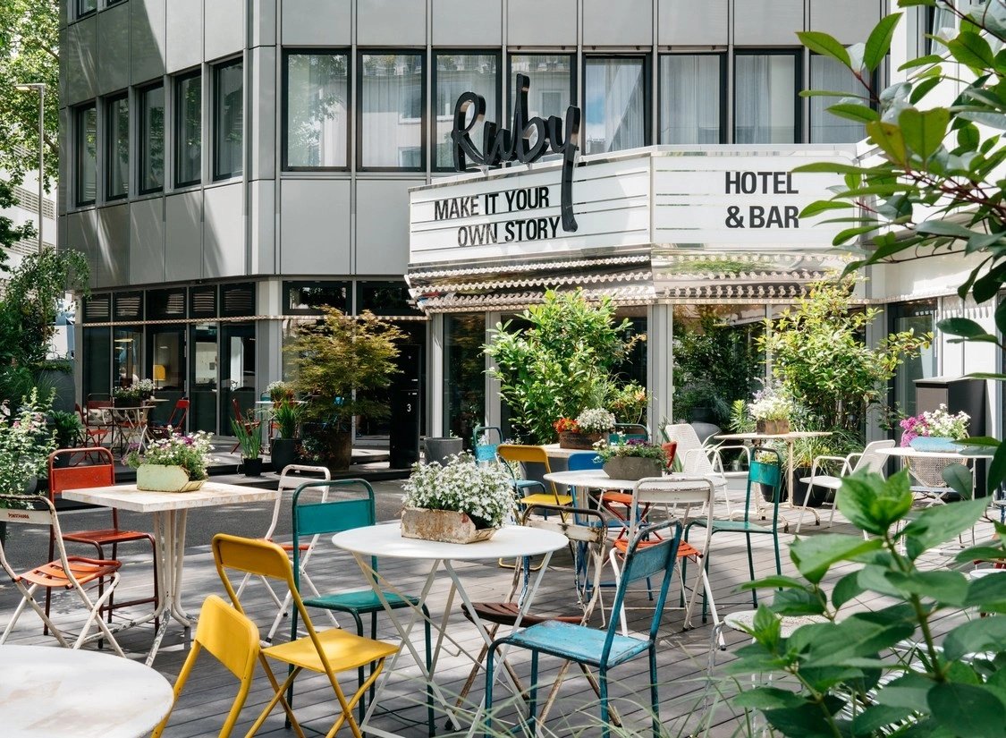 Bühne frei für die 50er Jahre | Design Hotel in Düsseldorf zum Bestpreis