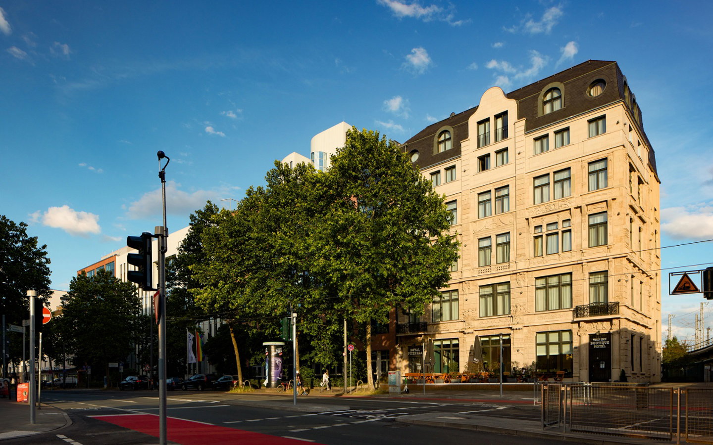 AKTIONSPREIS: Ihre komfortable Auszeit mitten im Frankfurter Westend 