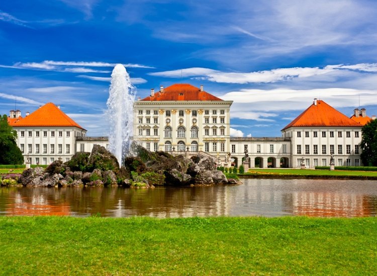 Willkommen im Herzen von München - Kurzurlaub im First-Class Hotel