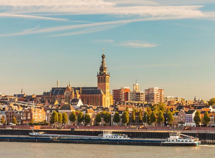 Städtetrip ins niederländische Nijmegen direkt am Fluss 