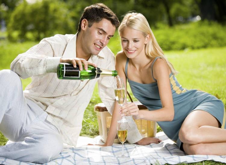 Picknick mit Sekt