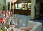 Hotel Bazzanega Gardasee Rezeption und Lobby