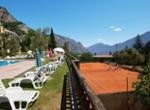 Hotel Bazzanega Gardasee Tennisplatz
