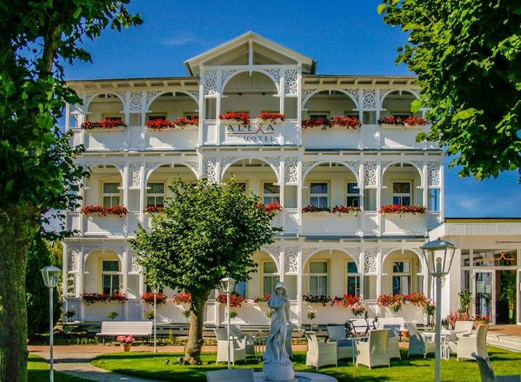 Strandurlaub auf Rügen: 3*Superior Hotel im klassischen Bäderarchitekturstil 