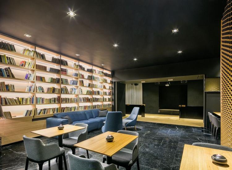 Pytloun Grand Hotel Imperial Sitzecke Buecher