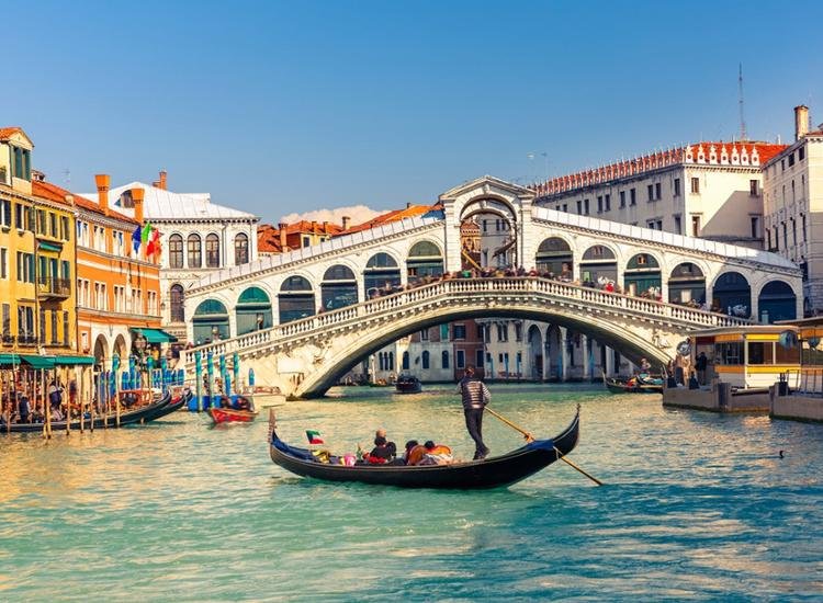 A&O Special Venedig - Zwei Hotels mit TOP-Anbindung in die romantische Lagunenstadt zur Wahl