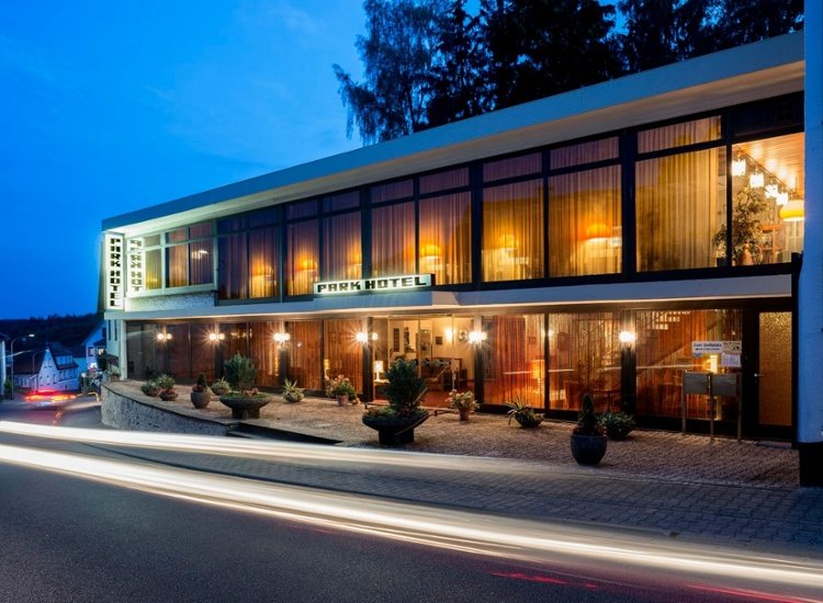 Erlebnis 70er - Zeitreise im originalen Retro-Hotel im Odenwald 