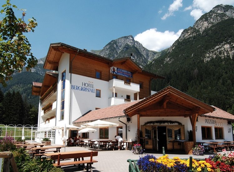 Südtirol - Traumurlaub im Ski- und Wanderparadies Ladurns