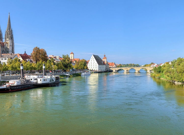 Stilvolle Auszeit mit Panoramablick auf Regensburg