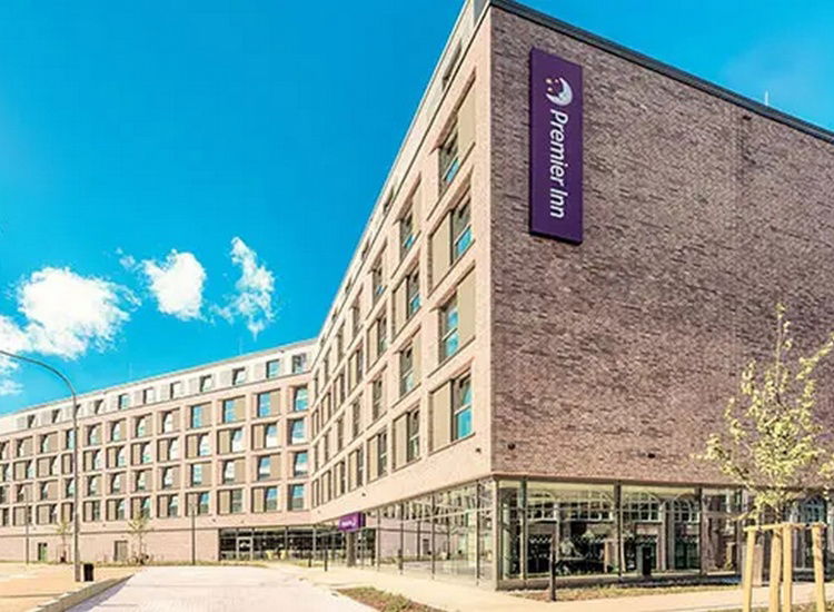 Geschichte, Charme und Komfort: Ein Kurzurlaub im Premier Inn Lübeck wartet!