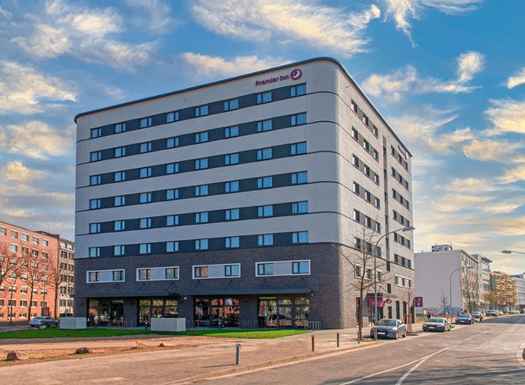 Zwischen City & Flughafen: Komfort und Stil im Premier Inn Stuttgart