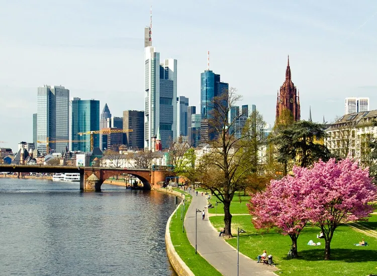 Neueröffnung in Frankfurt: Stilvolles Apartment-Hotel mit Top-Lage erleben