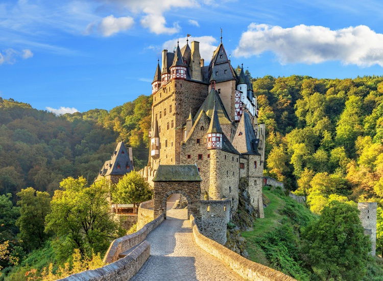 Burg Eltz: Erholsame Auszeit im Herzen der Moselregion