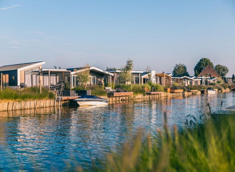 EuroParcs De Kraaijenbergse Plassen