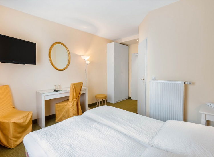 ALPHA HOTEL Hermann von Salza