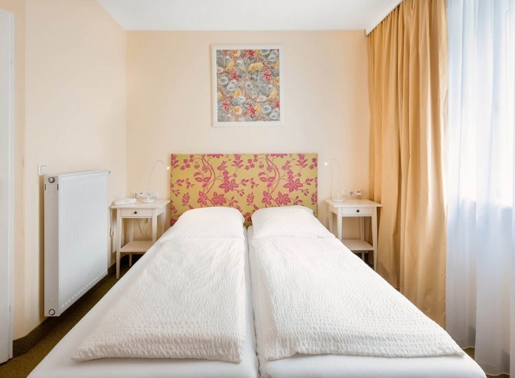 ALPHA HOTEL Hermann von Salza