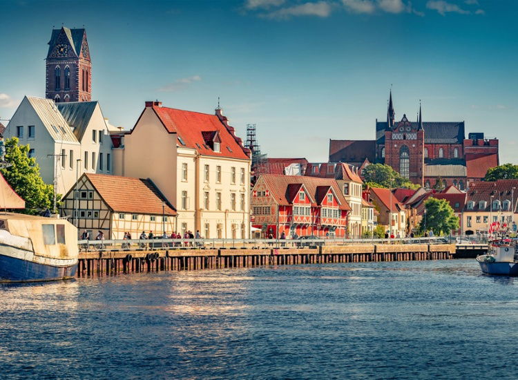 Übernachten in historischen Mauern in der Hansestadt Wismar an der Ostsee