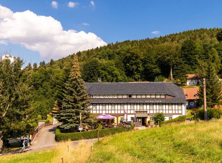 Auszeit im Zittauer Gebirge: Entspannung und Genuss in der Sonnebergbaude