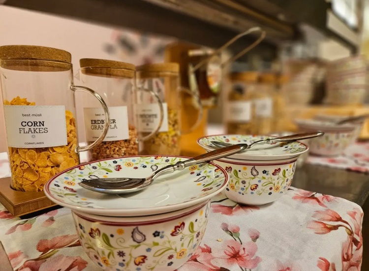 Hotel Sonnenhof   Tante Almas Sommerfrische