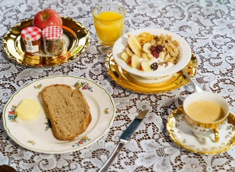 Hotel Sonnenhof   Tante Almas Sommerfrische