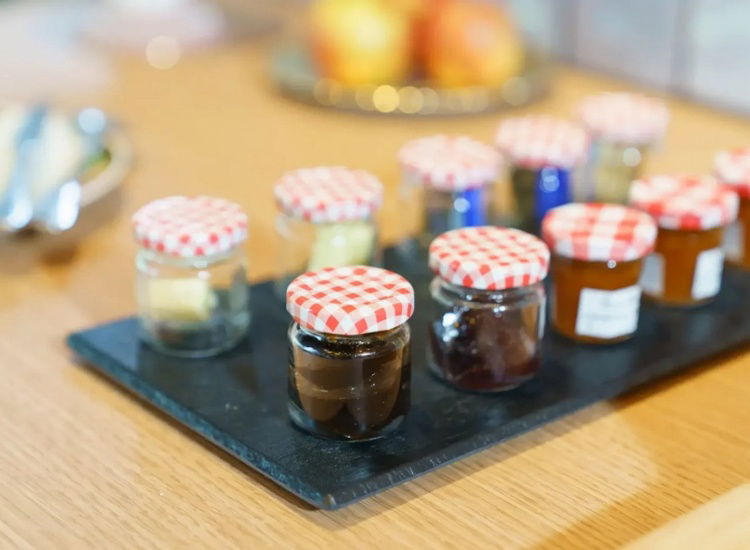 Hotel Sonnenhof   Tante Almas Sommerfrische