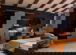 Mountains Hotel