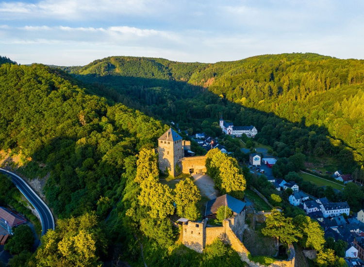 Natur, Wellness und Weihnachtszauber im schönen Westerwald