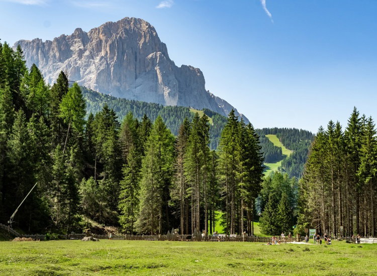 Dolomitenblick, Saunaabend und Bergfrühstück in Wolkenstein