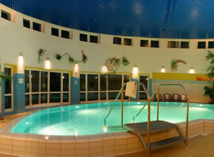 WIS01 pool night.high res