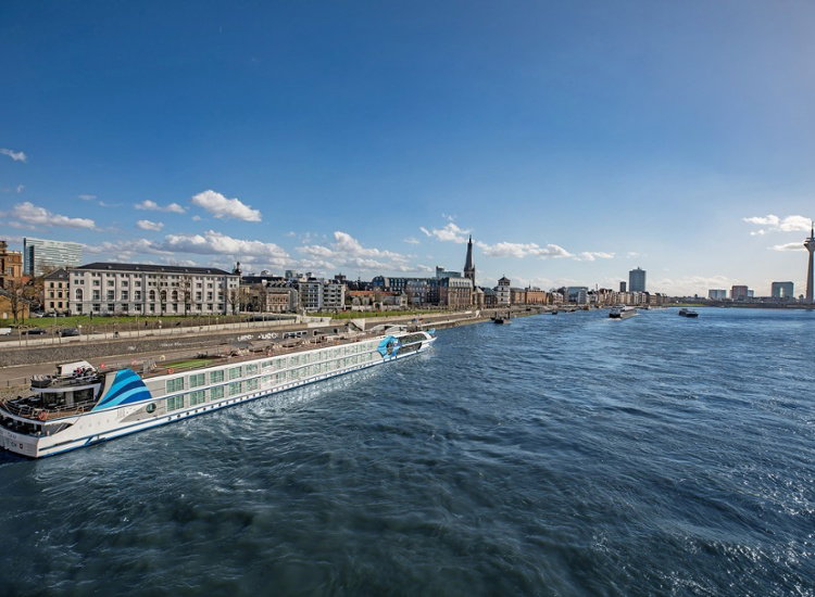 Viva Riverside Duesseldorf