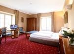 2065 Hotel Schloss Edesheim Zimmer