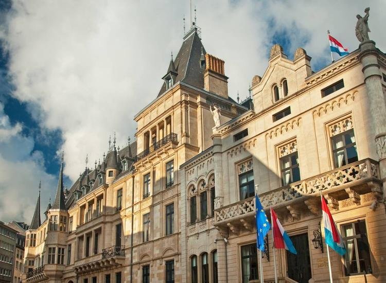 Grand Hotel Cravat Luxemburg Sehenwuerdigkeit