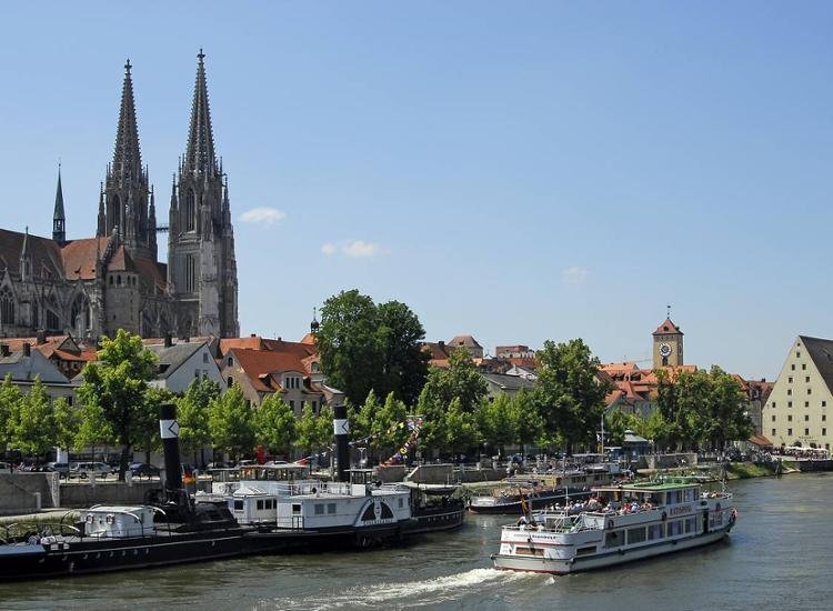 Domstadt Regensburg - Top-bewertetes Hotel im Zentrum