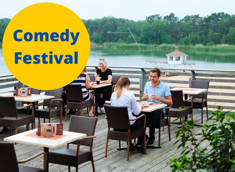 Passend zum Comedy Festival: Übernachtung im Hotel Bernsteinsee