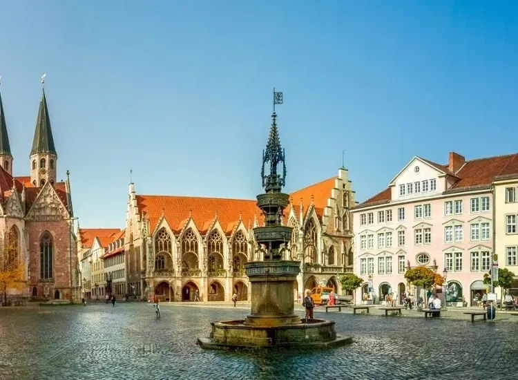 SPECIAL: Trip Braunschweig: Vom Premier Inn direkt ins historische Zentrum