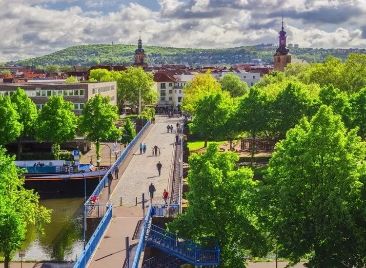 SPECIAL: Stadt, Fluss, Barock: Saarbrücken entdecken mit Premier Inn Komfort