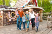 Filmpark Familie am Hexenhaus Foto Mathwig